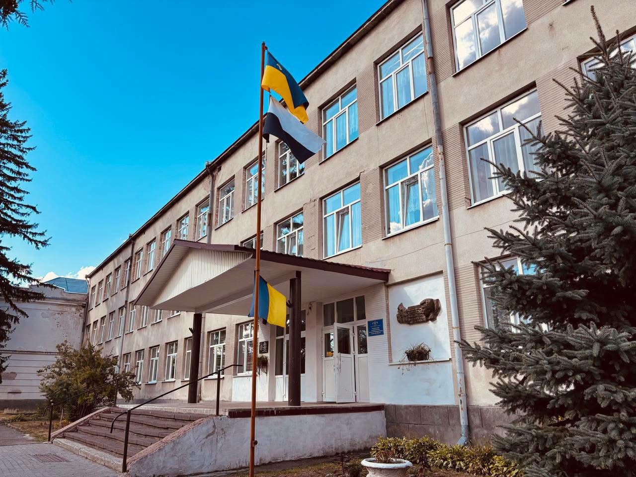 Радехівська школа здобула 1 місце у громаді за результатами НМТ