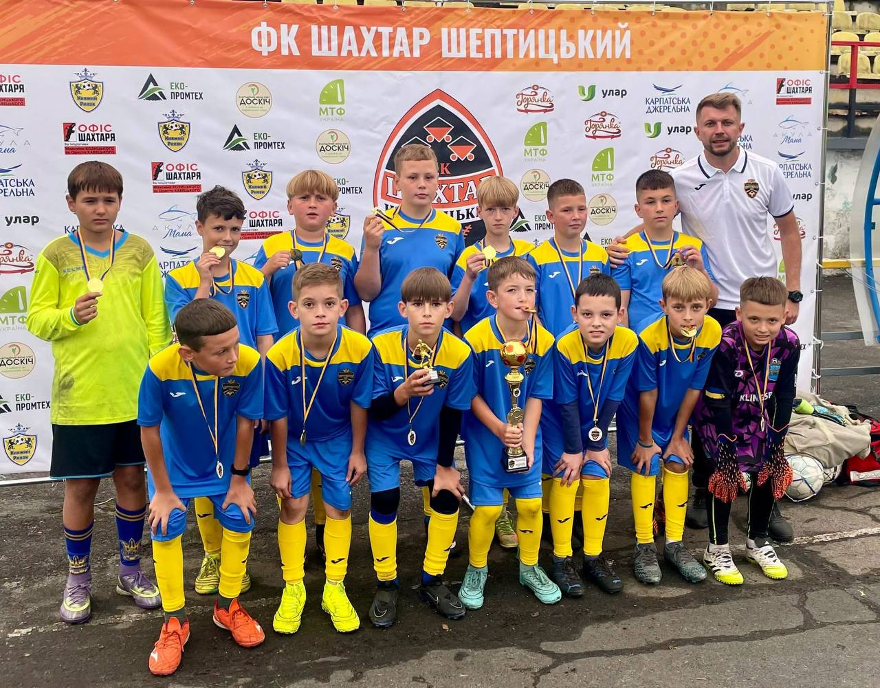 Великомостівські зірочки здобули визнання на «Шептицький CUP 2026»